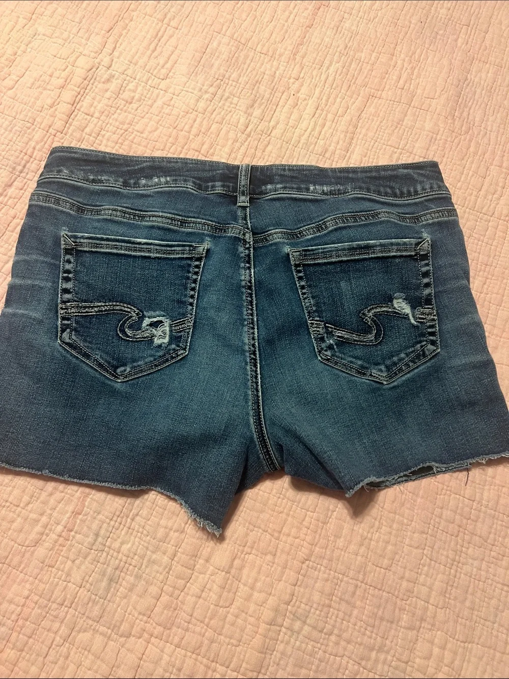 S/M Silver Jeans Distressed Dark Blue Denim Cutoff Shorts